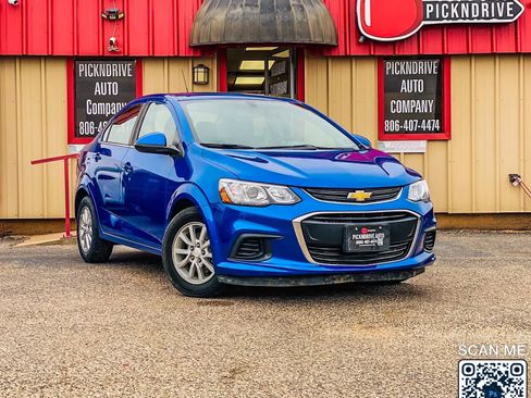Used 2020 Chevrolet Sonic LT FWD image 1