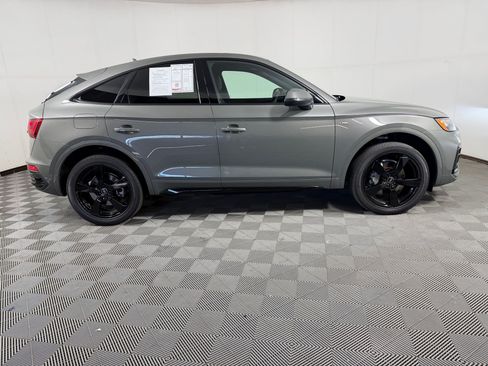 Used 2023 Audi Q5 2.0T Premium Plus w/ Premium Plus Package AWD/4WD image 8