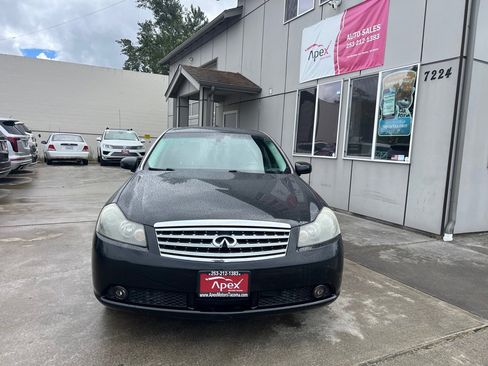 Used 2007 INFINITI M35 w/ Technology Pkg RWD image 2