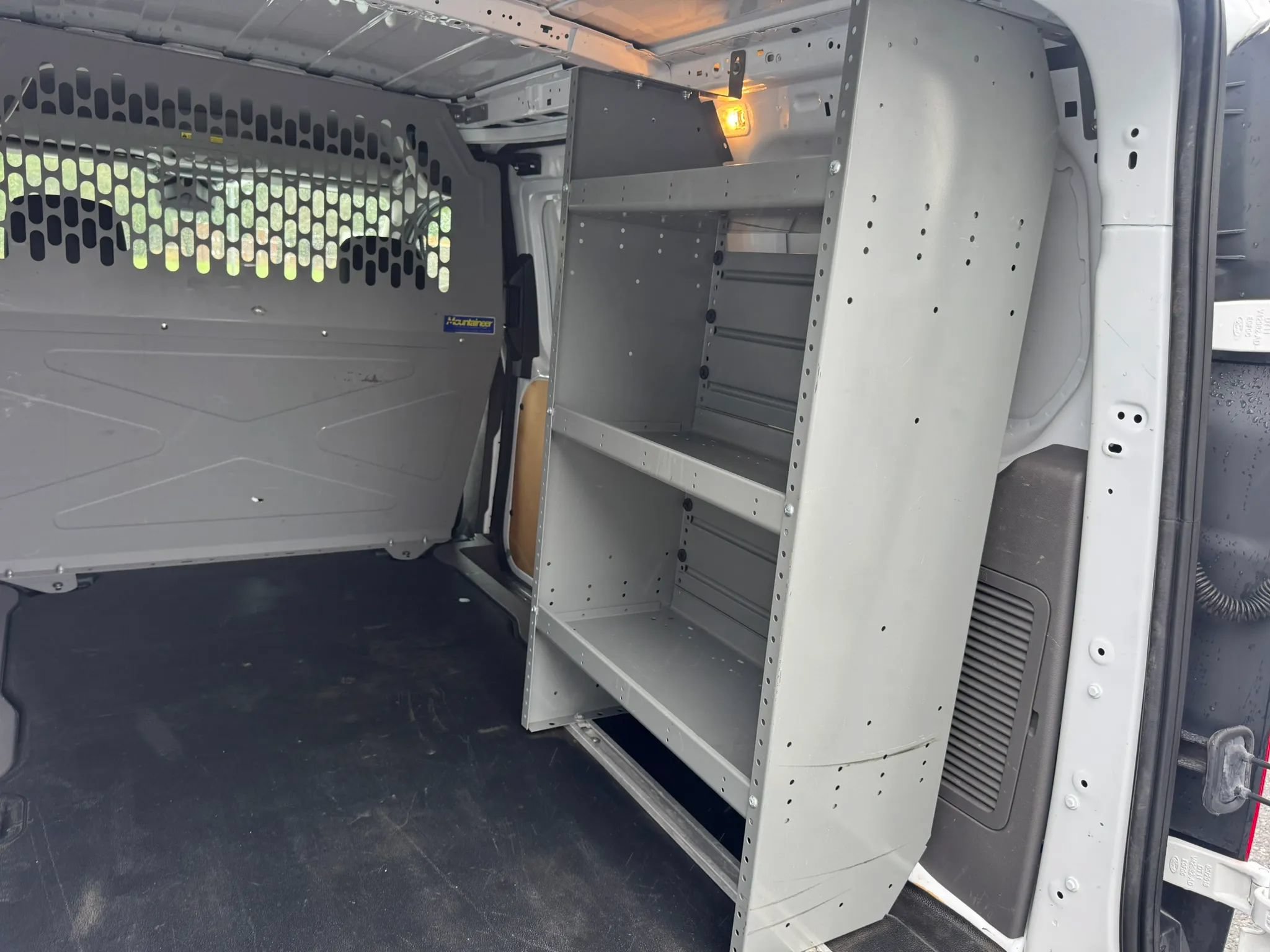 Used 2019 Ford Transit Connect XL FWD image 22