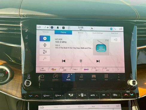 New 2024 Jeep Grand Wagoneer Series III w/ Rear Seat Video Group 1 AWD/4WD image 15