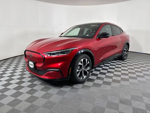 Used 2021 Ford Mustang Mach-E Premium image 18