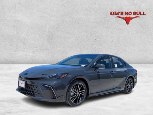 New 2026 Toyota Camry XSE FWD image 1