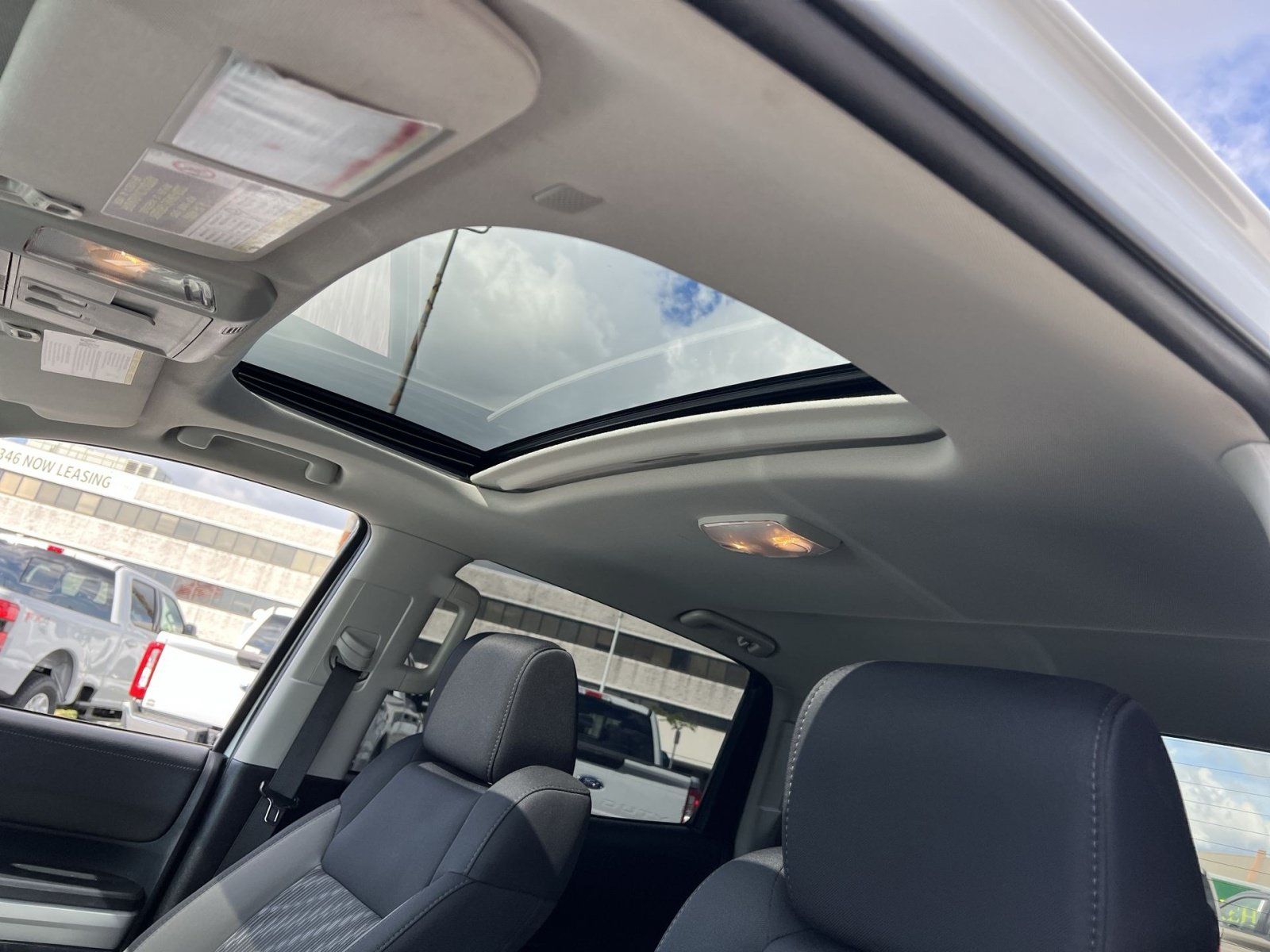 Used 2019 Toyota Tundra SR5 AWD/4WD image 24