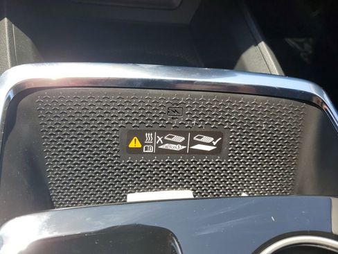 New 2026 Chevrolet Equinox LT w/ Convenience Package II image 27