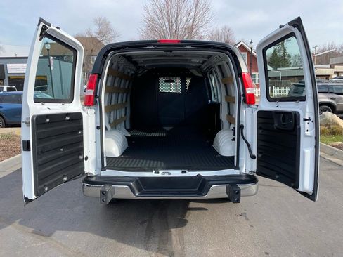 Used 2024 Chevrolet Express 2500 w/ Driver Convenience Package RWD image 10