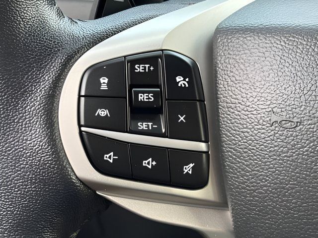 Certified 2021 Ford Explorer XLT w/ Equipment Group 202A AWD/4WD image 20