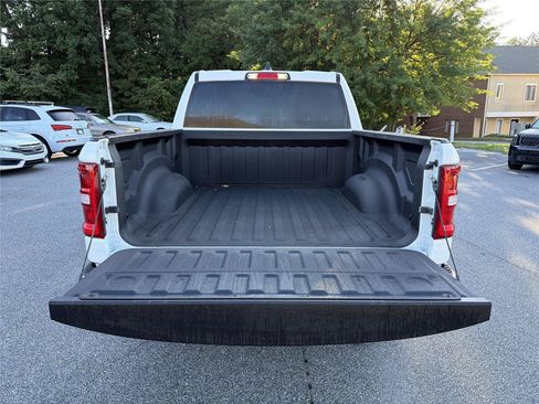 New 2026 RAM 1500 Big Horn AWD/4WD image 17