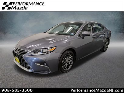 Used 2017 Lexus ES 350 w/ Luxury Package