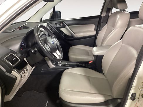 Used 2018 Subaru Forester 2.5i Limited image 9