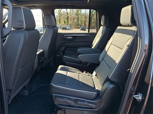 New 2026 Chevrolet Suburban Premier w/ Sun And Tow Package image 8