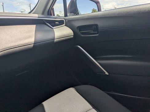 Used 2023 Toyota Corolla Cross LE FWD image 16