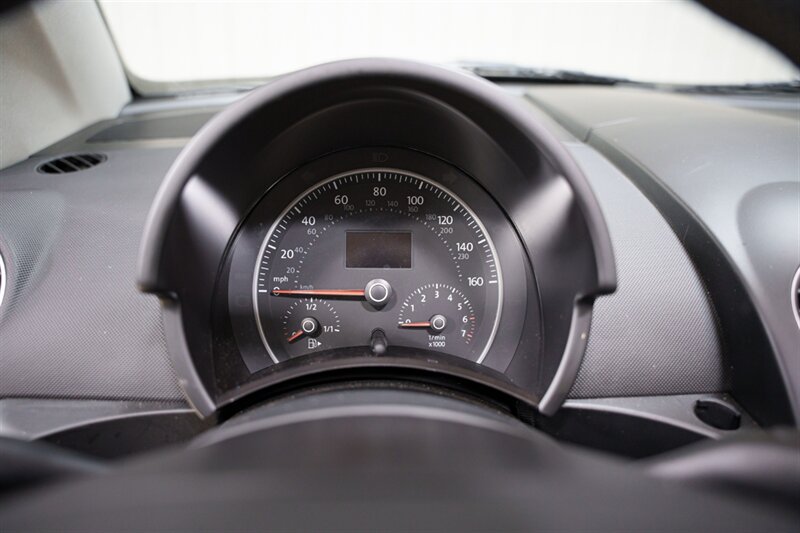 Used 2007 Volkswagen Beetle Convertible FWD image 13