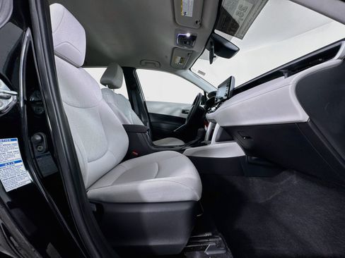 Certified 2022 Toyota Corolla Cross L AWD/4WD image 27