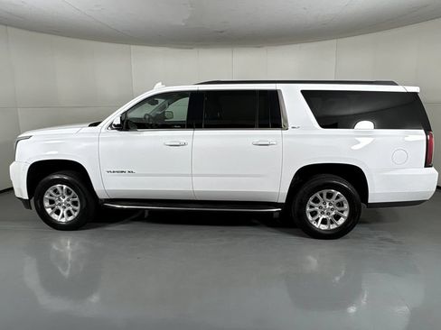 Used 2019 GMC Yukon XL SLT AWD/4WD image 5