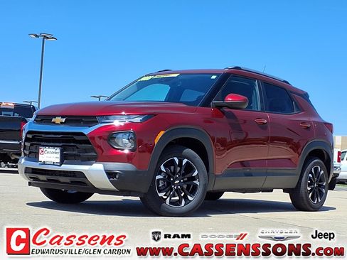 Used 2023 Chevrolet TrailBlazer LT w/ Convenience Package AWD/4WD image 1