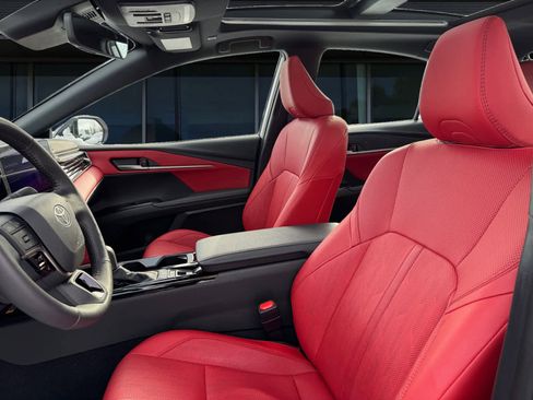 Certified 2025 Toyota Camry XSE image 2