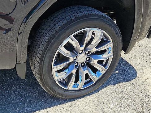 New 2026 GMC Sierra 1500 Denali w/ Denali Reserve Package image 9