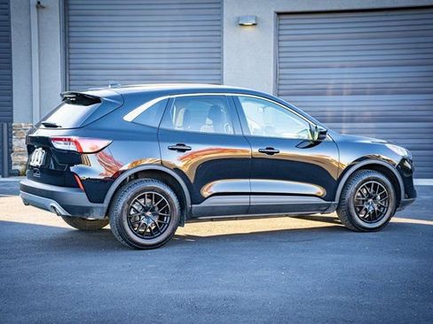 Used 2021 Ford Escape SE image 7