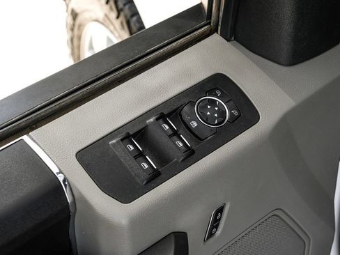 Used 2018 Ford F150 XLT w/ Equipment Group 301A Mid RWD image 44