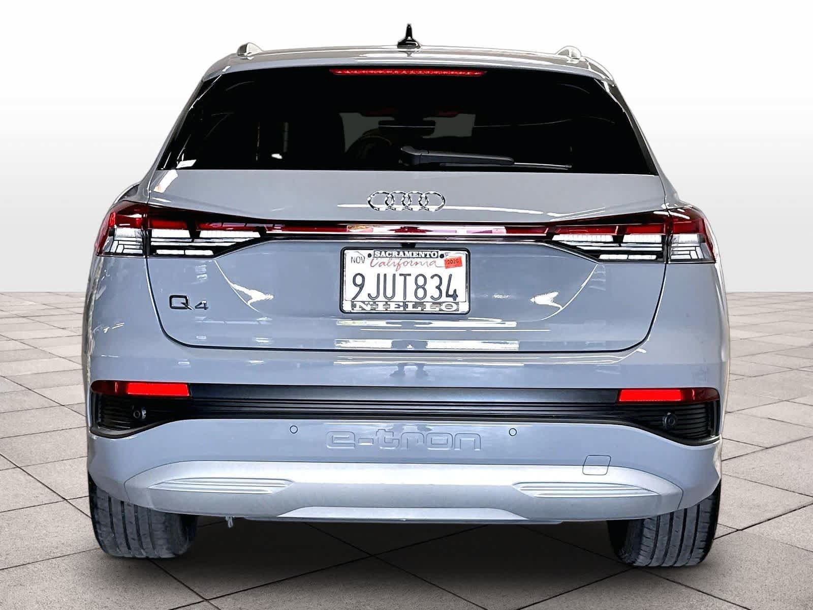 Used 2024 Audi Q4 e-tron Premium Plus w/ Premium Plus RWD image 8