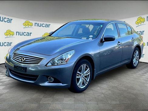 Used 2013 INFINITI G37 x Sedan w/ Premium Pkg AWD/4WD image 3