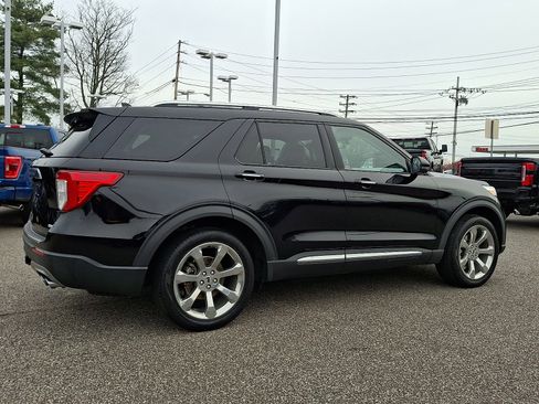 Used 2020 Ford Explorer Platinum image 11