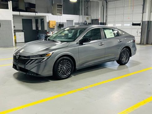 New 2026 Nissan Sentra SV w/ SV Convenience Package FWD image 14