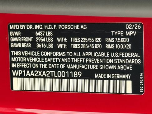 New 2026 Porsche Macan 4 Electric AWD/4WD image 26