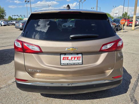 Used 2019 Chevrolet Equinox LT w/ Driver Convenience Package FWD image 5