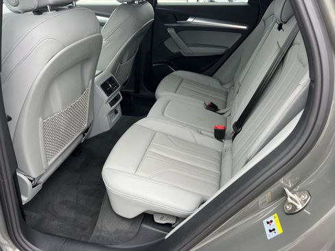 Used 2025 Audi Q5 2.0T Premium image 21