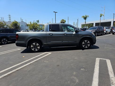Used 2017 Honda Ridgeline RTL-T image 8