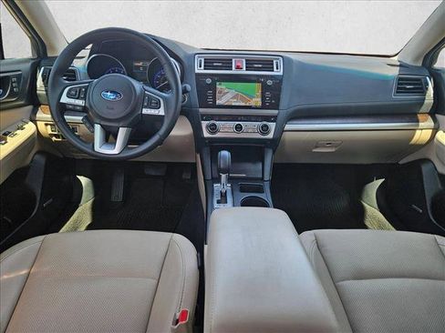 Used 2017 Subaru Outback 2.5i Limited image 17
