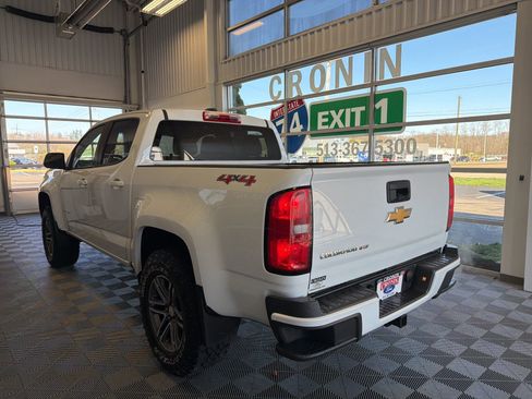 Used 2020 Chevrolet Colorado W/T w/ Custom Special Edition image 4