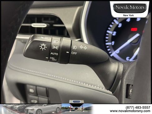 Used 2022 Toyota Highlander XLE image 16