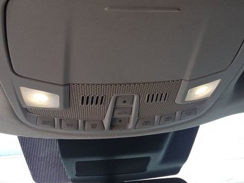 Used 2021 Ford Expedition Platinum image 22