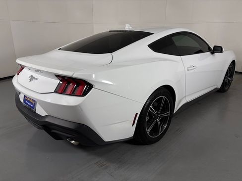 Used 2024 Ford Mustang Coupe RWD image 8