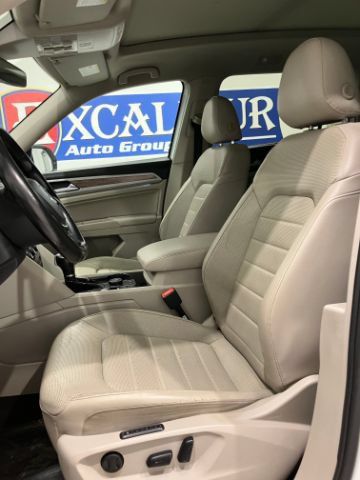 Used 2018 Volkswagen Atlas SEL Premium AWD/4WD image 16