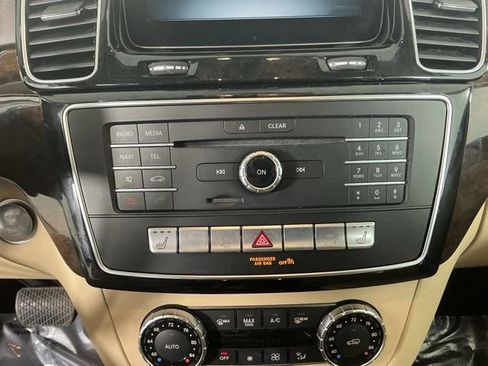 Used 2016 Mercedes-Benz GLE 350 4MATIC image 29