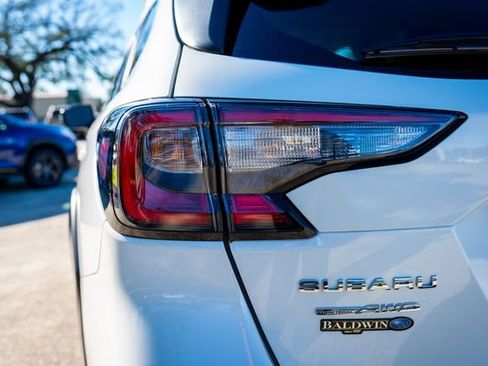 Certified 2025 Subaru Outback Premium image 16