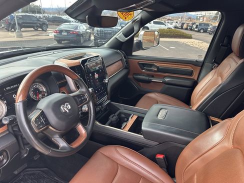 Used 2022 RAM 1500 Limited w/ Body Color Bumper Group image 14