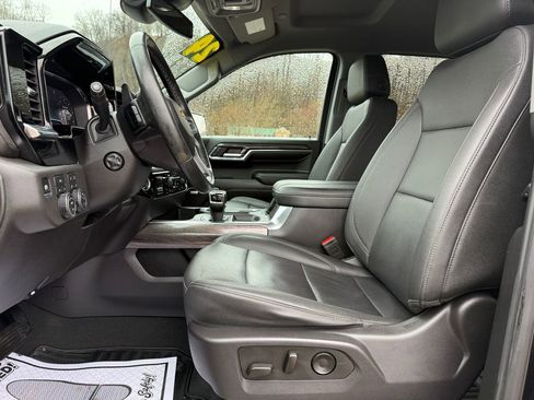 Used 2024 Chevrolet Silverado 1500 LTZ w/ LTZ Convenience Package II image 19