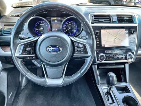 Used 2019 Subaru Outback 3.6R Limited AWD/4WD image 12