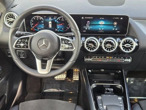 Used 2021 Mercedes-Benz GLA 250 image 27