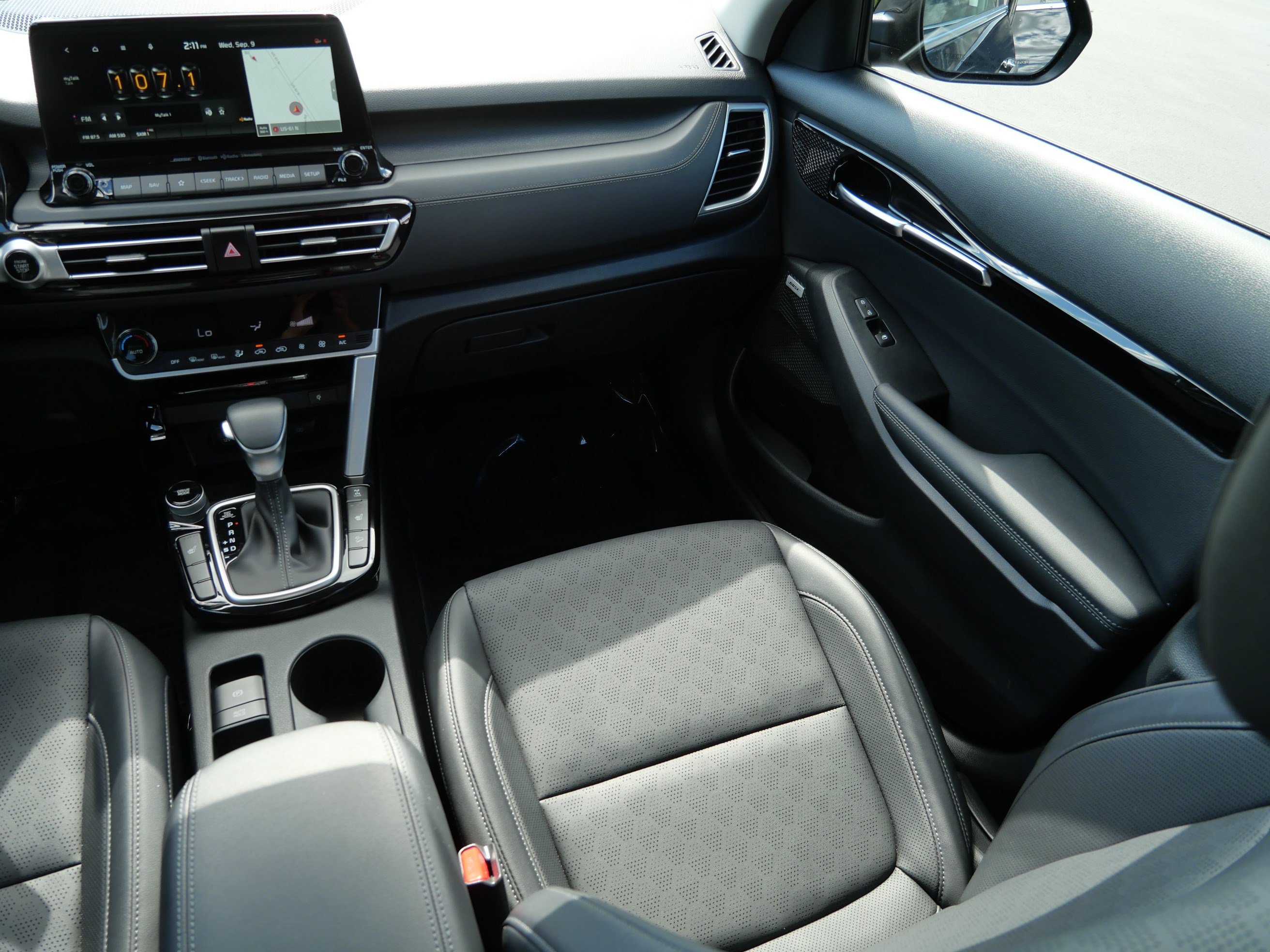 Used 2022 Kia Seltos SX w/ Sunroof Package AWD/4WD image 10