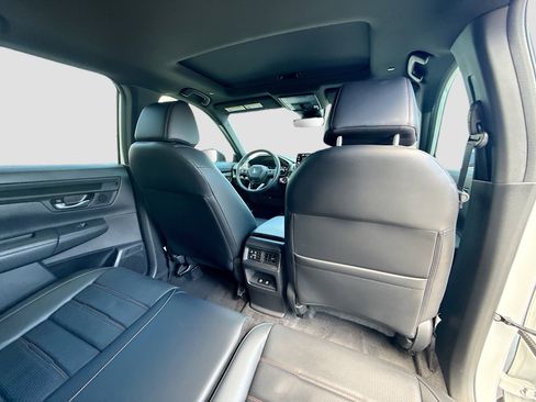 Certified 2025 Honda CR-V Sport-L image 29