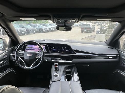 Used 2023 Cadillac Escalade Sport AWD/4WD image 24