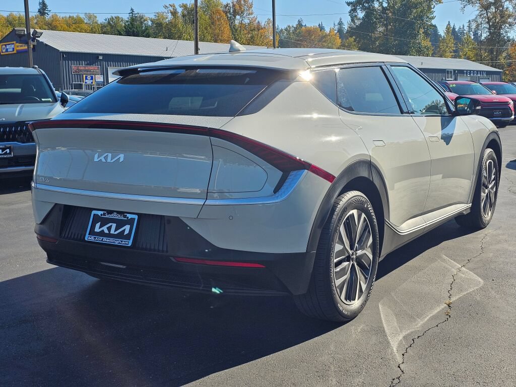 Used 2024 Kia EV6 Light RWD image 5