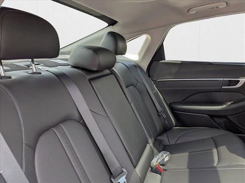 New 2025 Hyundai Sonata Limited image 22