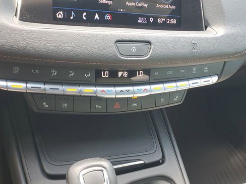 Used 2019 Cadillac XT4 Sport FWD image 30